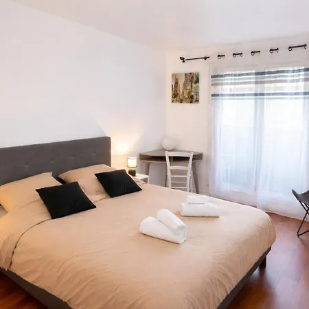 Spacieux Entre Parc Et Tramway Apartment